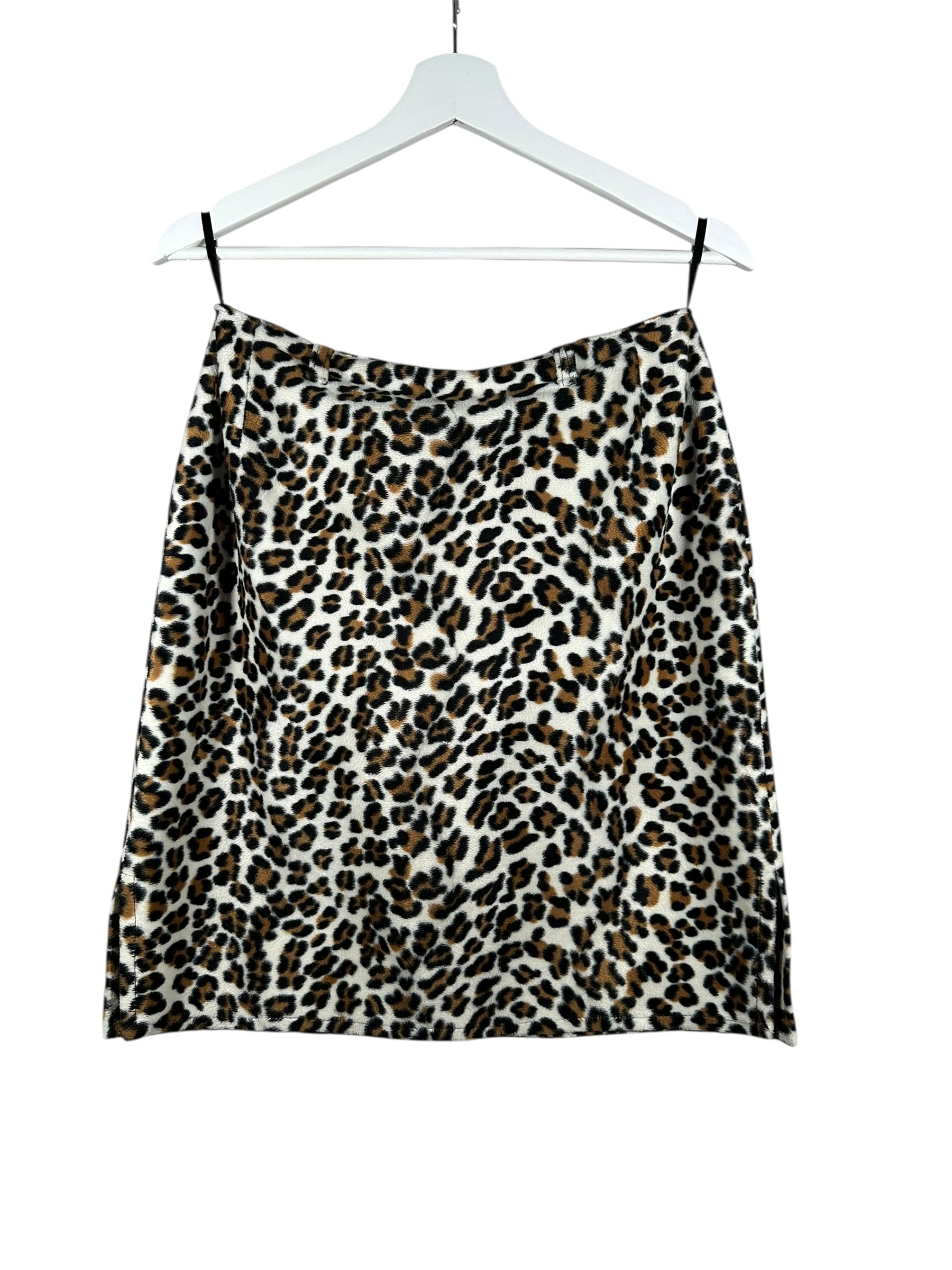 Used No-Brand Leopard Midi Skirt – Excellent Condition/SD-0008